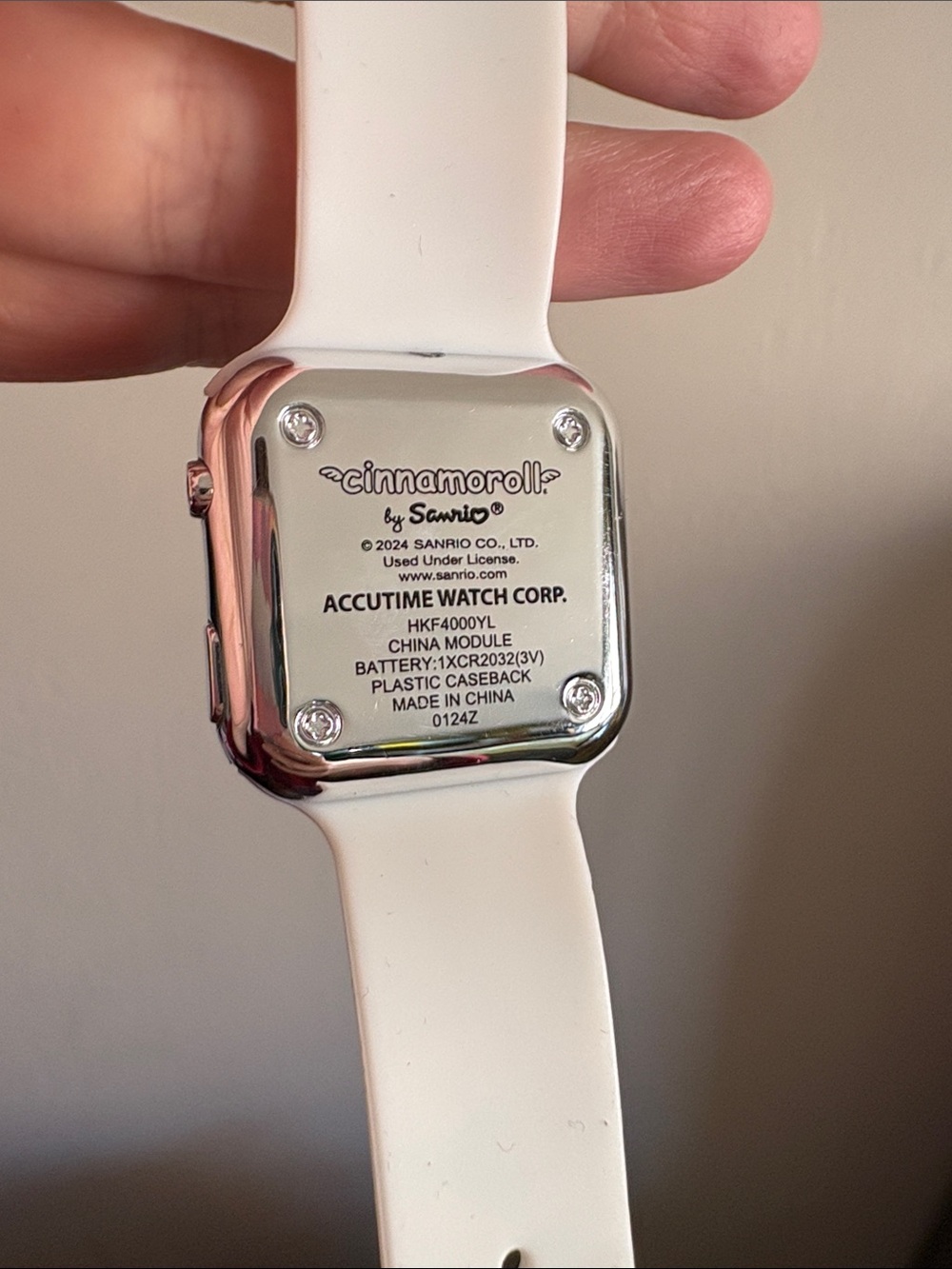 Cinnamoroll by Sanrio Digital Watch with Replaceable Battery - Picture 3 of 3